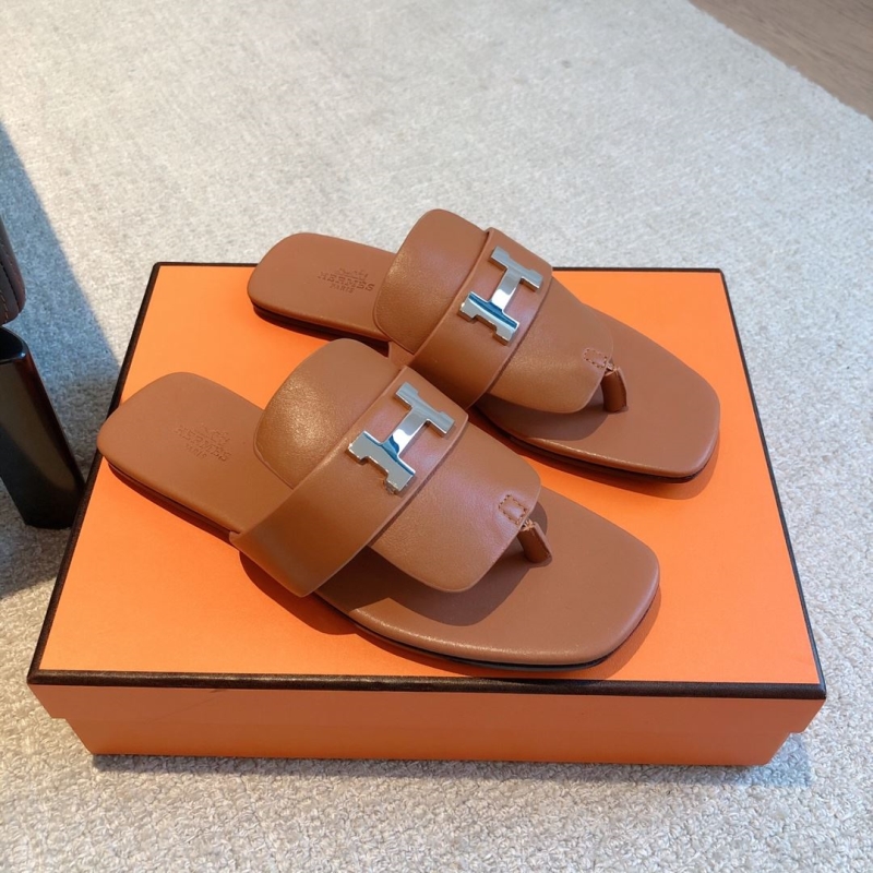 H**mes slippers